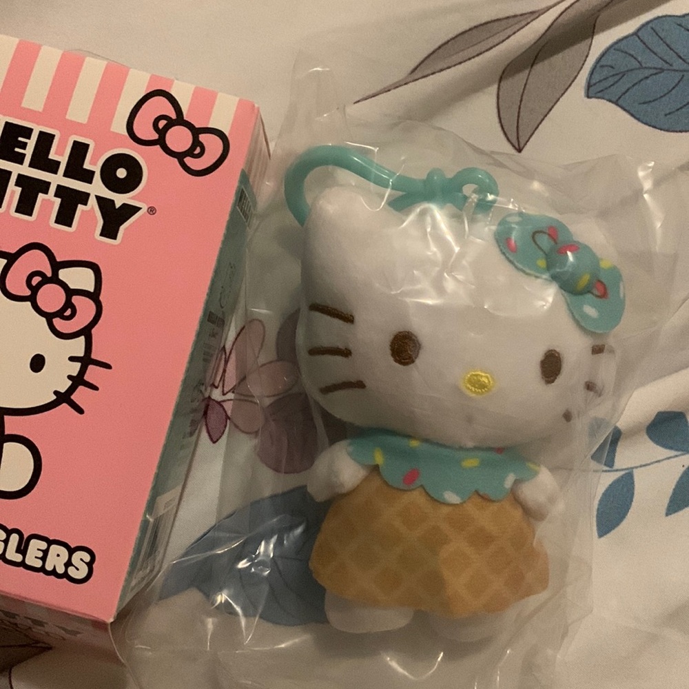 Hello Kitty Plush Dangler